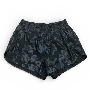 Athleta Racer Run Palm Print Athletic Shorts Size Small Like New